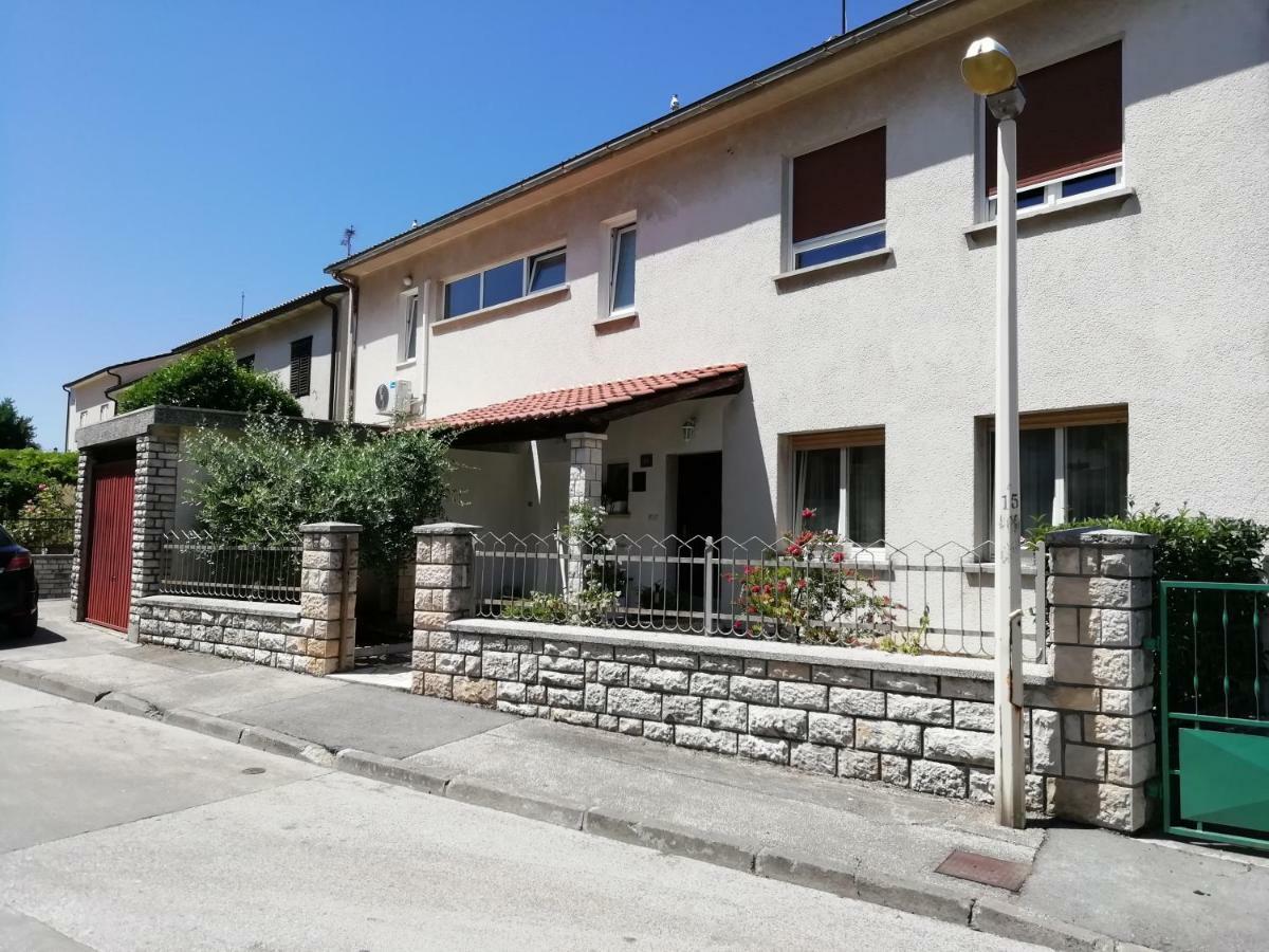 Apartments Jadranka Ivana Pola Esterno foto