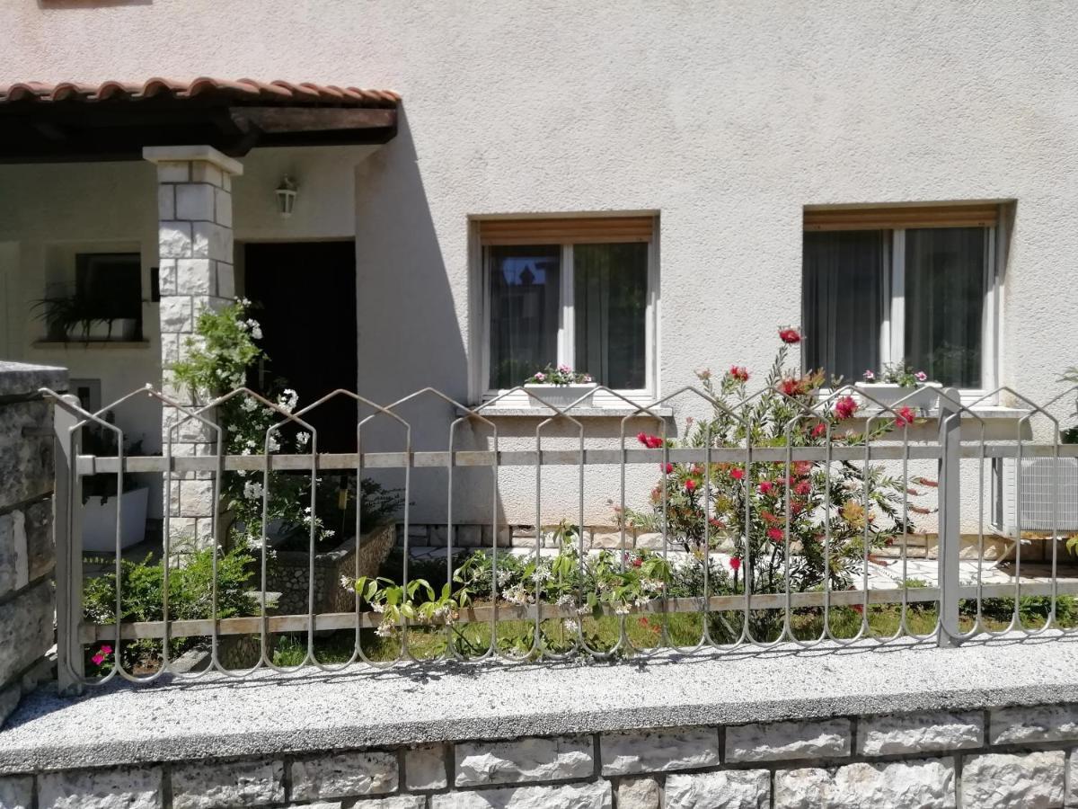 Apartments Jadranka Ivana Pola Esterno foto